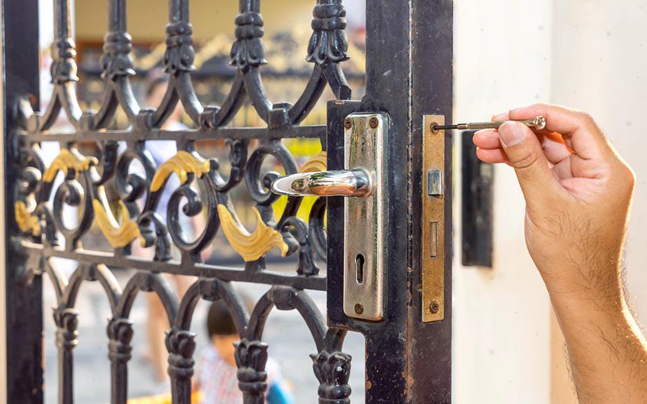 ouvrir une serrure de porte Paris 1